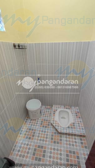      Tampilan Kamar Mandi Pondok Wisata Aziz Lantai 2