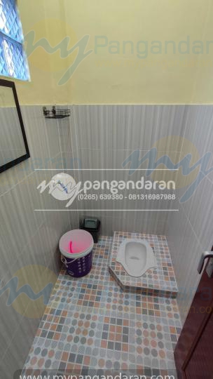      Tampilan Kamar Mandi ke 1 Pondok Wisata Aziz Lantai 2